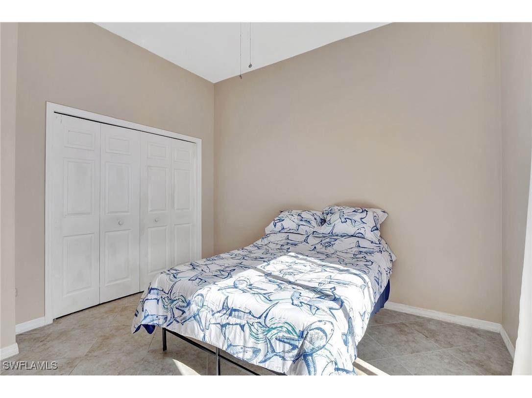 2024 Imperial Circle Naples FL 34110 225029781 image29