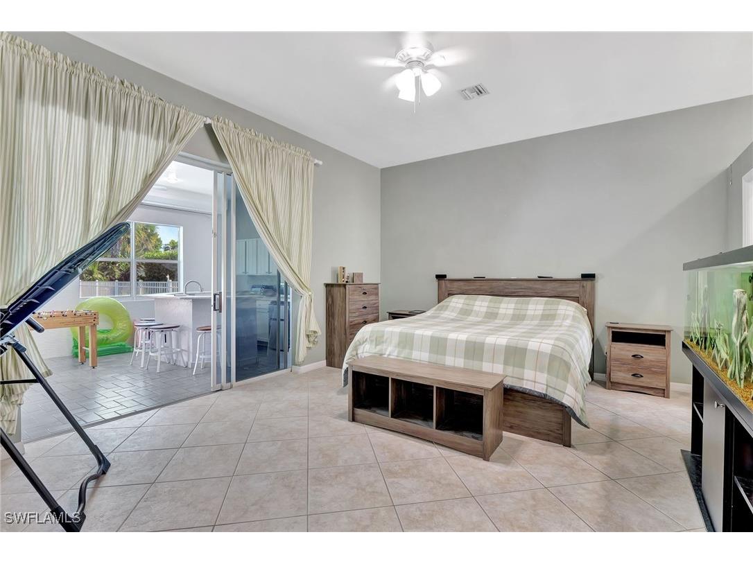 2024 Imperial Circle Naples FL 34110 225029781 image30