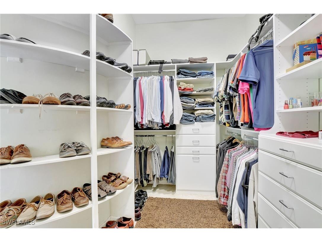 2024 Imperial Circle Naples FL 34110 225029781 image36