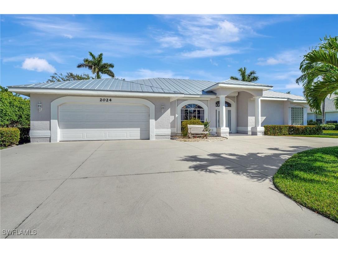 2024 Imperial Circle Naples FL 34110 225029781 image4