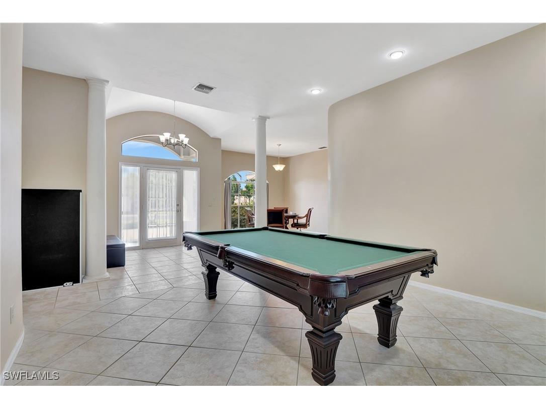 2024 Imperial Circle Naples FL 34110 225029781 image6