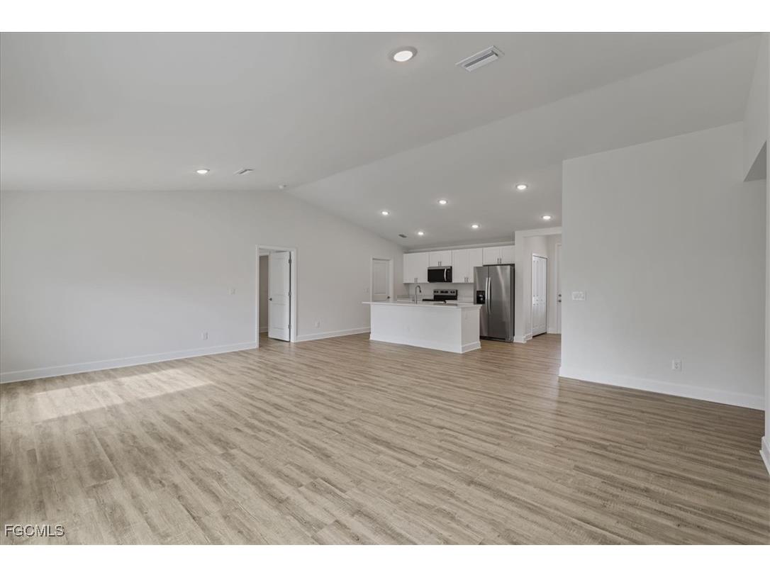 2024 NW 1st Street Cape Coral FL 33993 2025024147 image12