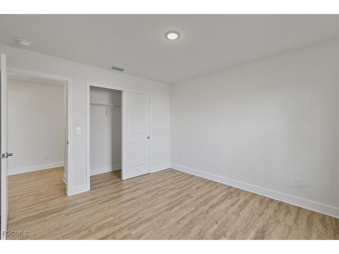 2024 NW 1st Street Cape Coral FL 33993 2025024147 image18