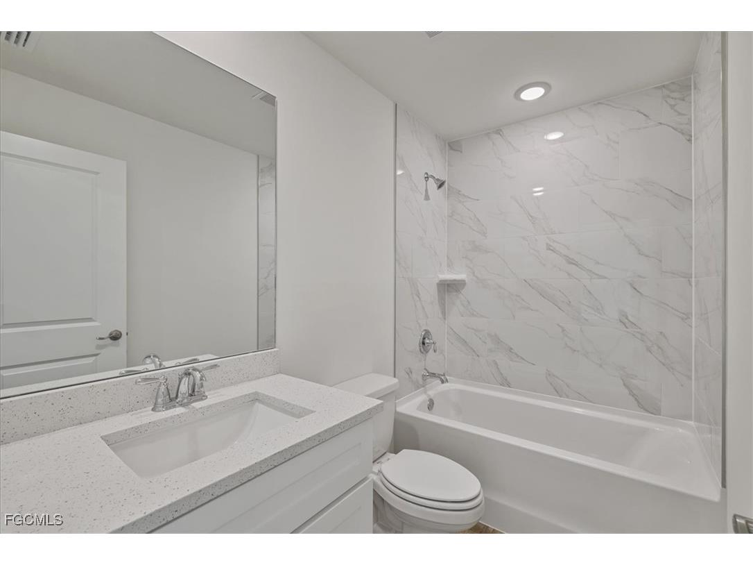 2024 NW 1st Street Cape Coral FL 33993 2025024147 image19