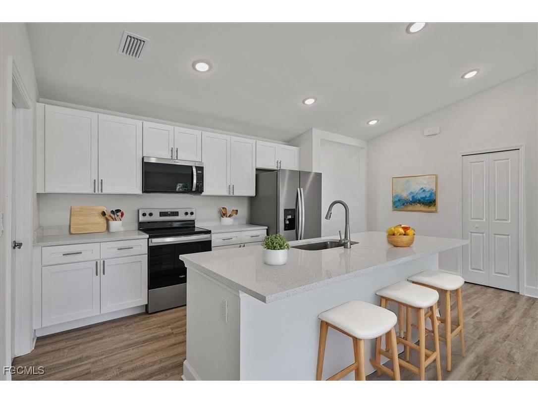 2024 NW 1st Street Cape Coral FL 33993 2025024147 image2