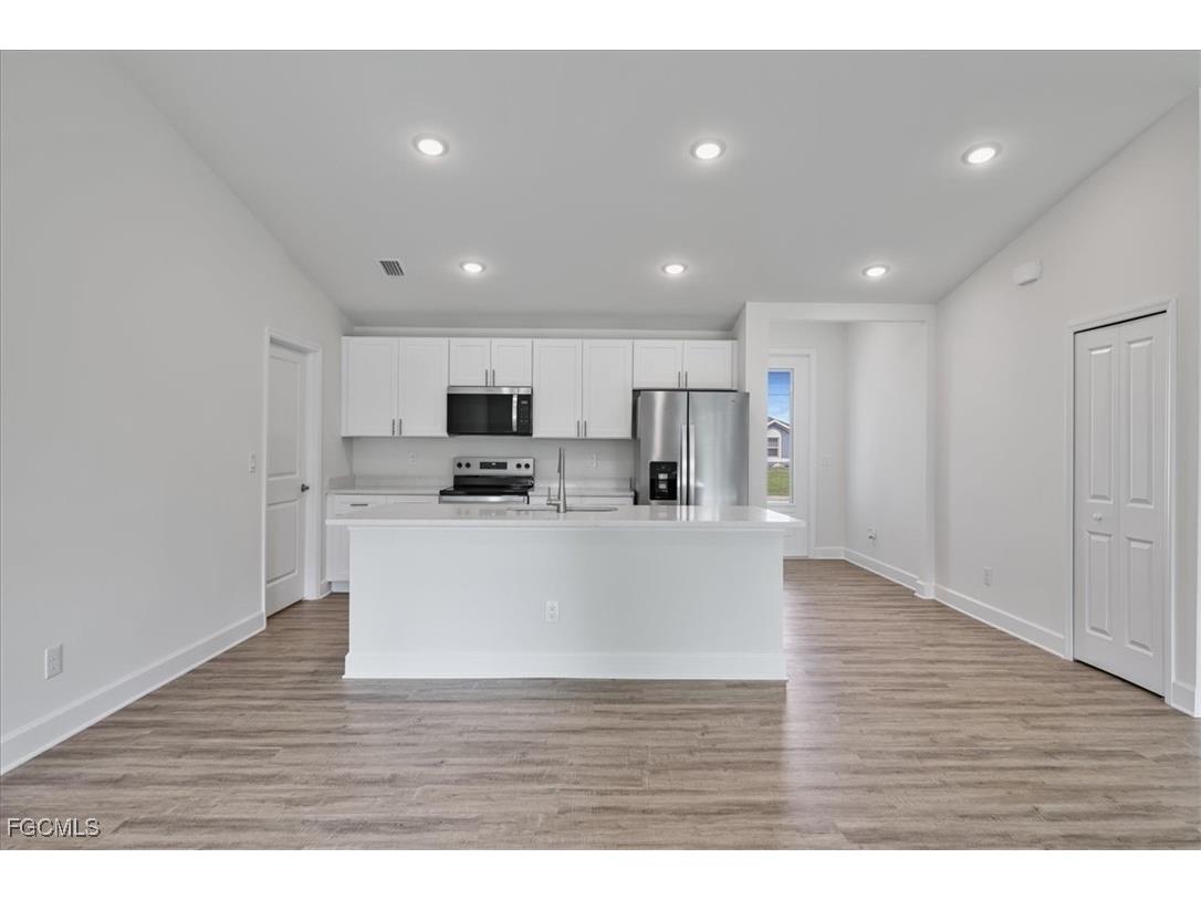 2024 NW 1st Street Cape Coral FL 33993 2025024147 image6