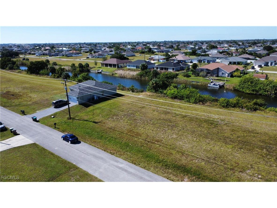 2024 NW 9th Avenue Cape Coral FL 33993 2025018572 image14