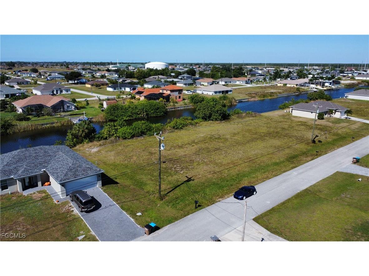 2024 NW 9th Avenue Cape Coral FL 33993 2025018572 image20