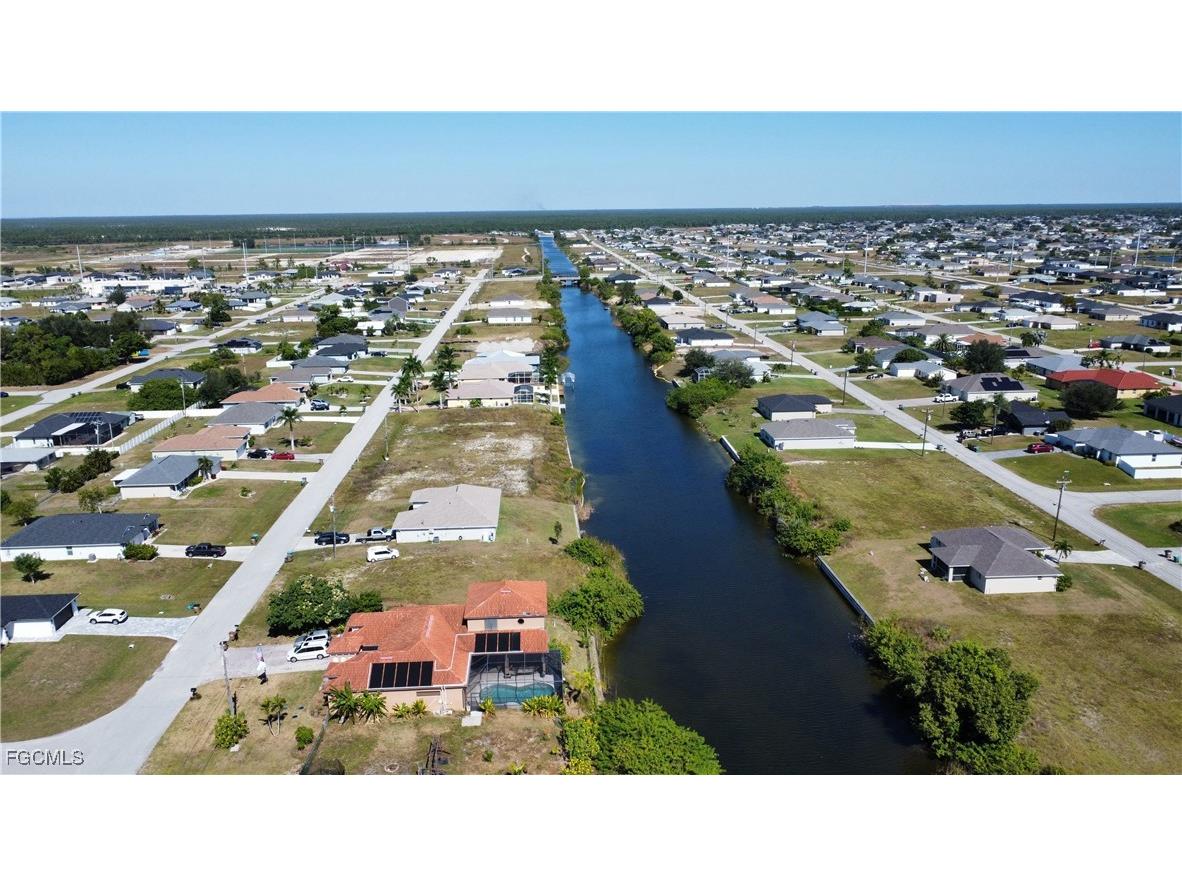 2024 NW 9th Avenue Cape Coral FL 33993 2025018572 image4