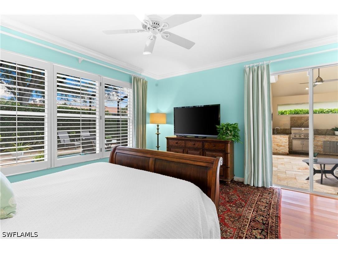 2024 Timarron Way Naples FL 34109 226021029 image17