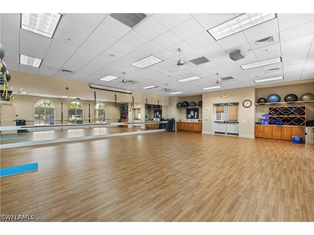 2024 Timarron Way Naples FL 34109 226021029 image33