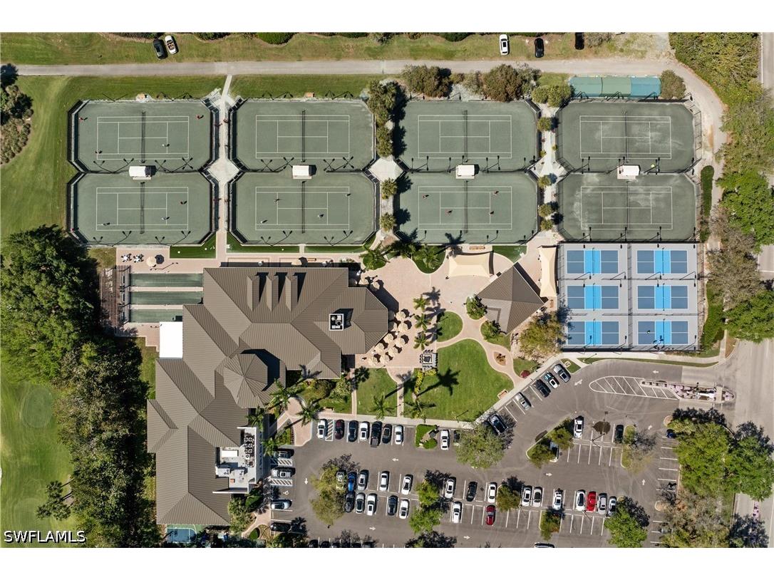 2024 Timarron Way Naples FL 34109 226021029 image38