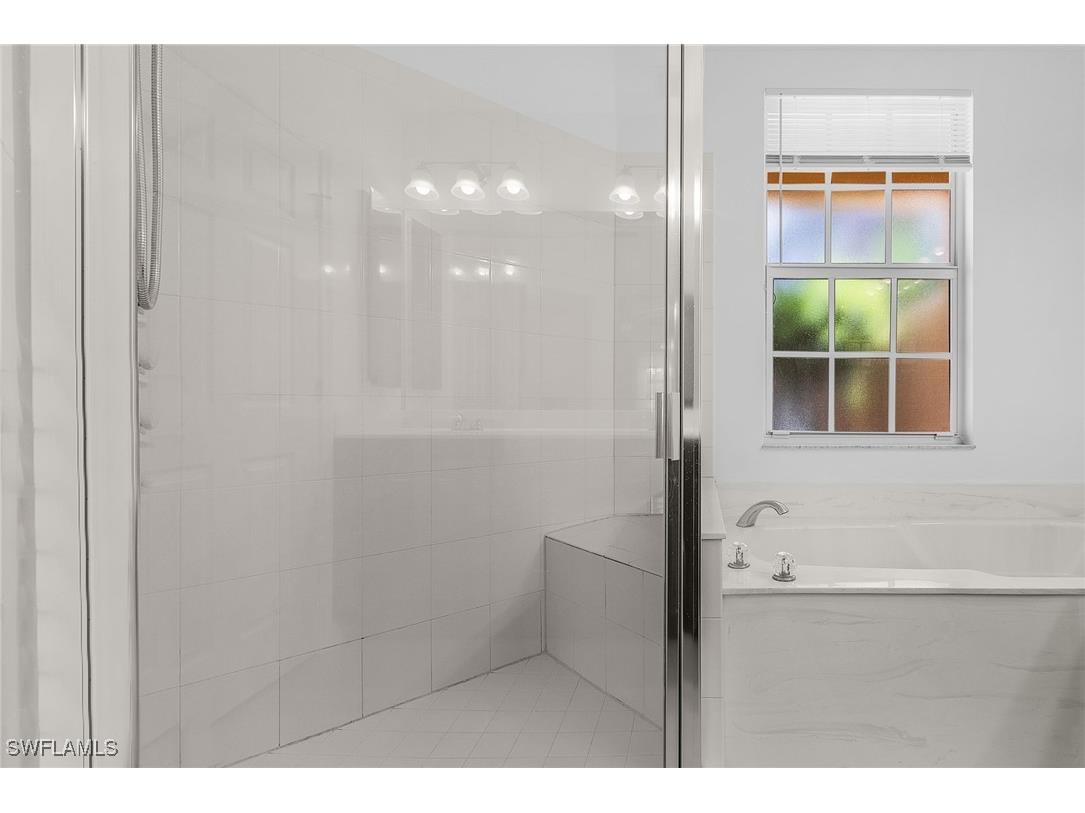 20240 Burnside Place #1603 Estero FL 33928 225055990 image26