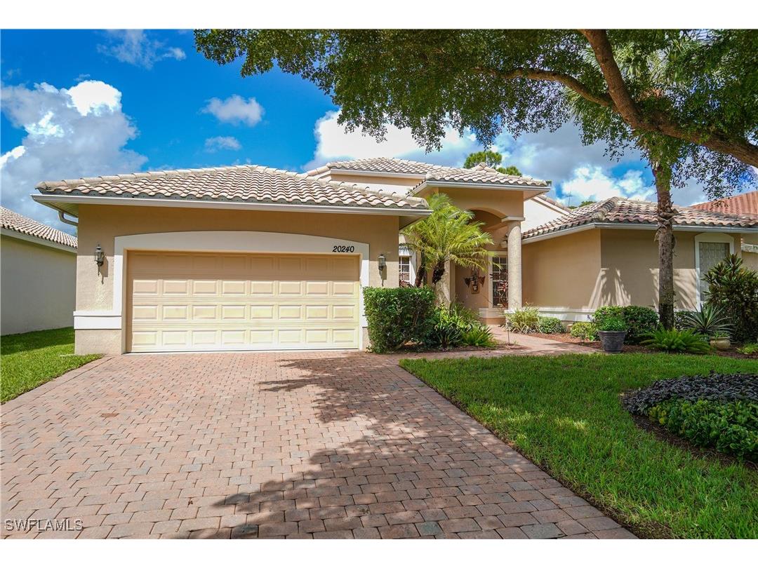 20240 Foxworth Circle Estero FL 33928 224069725 image1