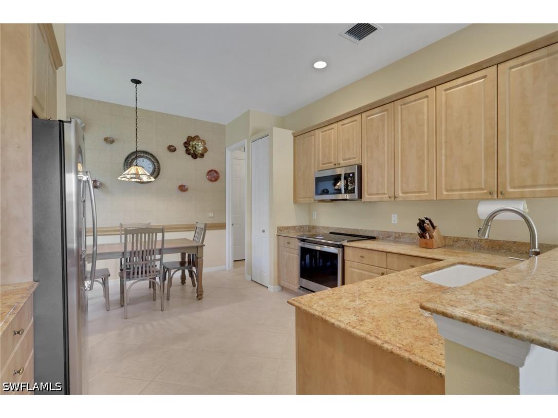 20247 Castlemaine Avenue Estero FL 33928 226015734 image12