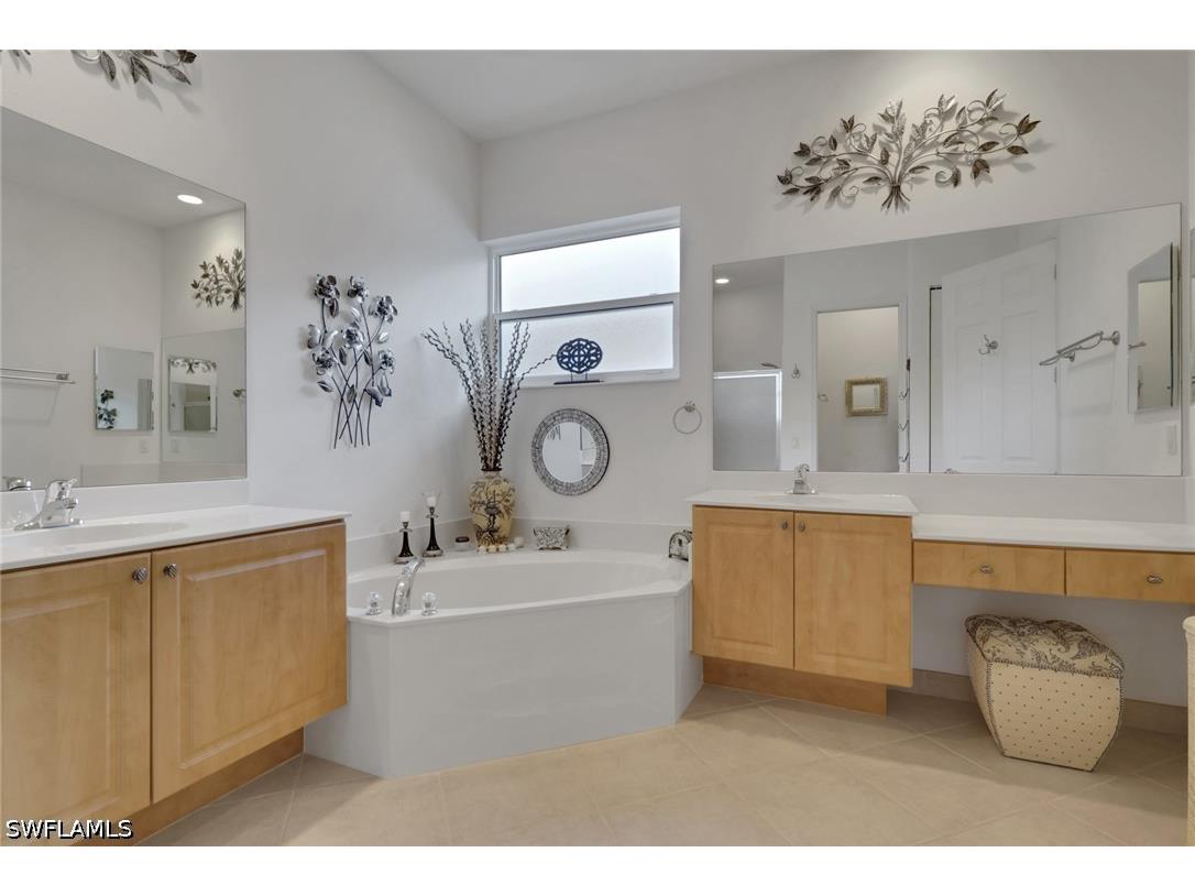 20247 Castlemaine Avenue Estero FL 33928 226015734 image23
