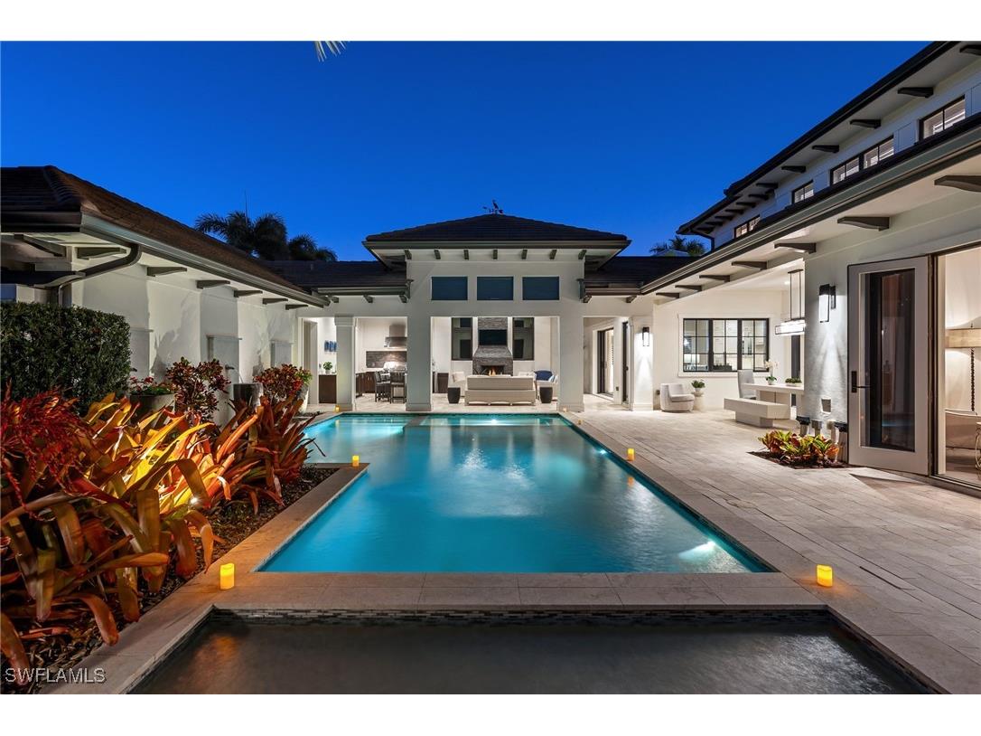 2025 Crayton Road Naples FL 34102 226003847 image2