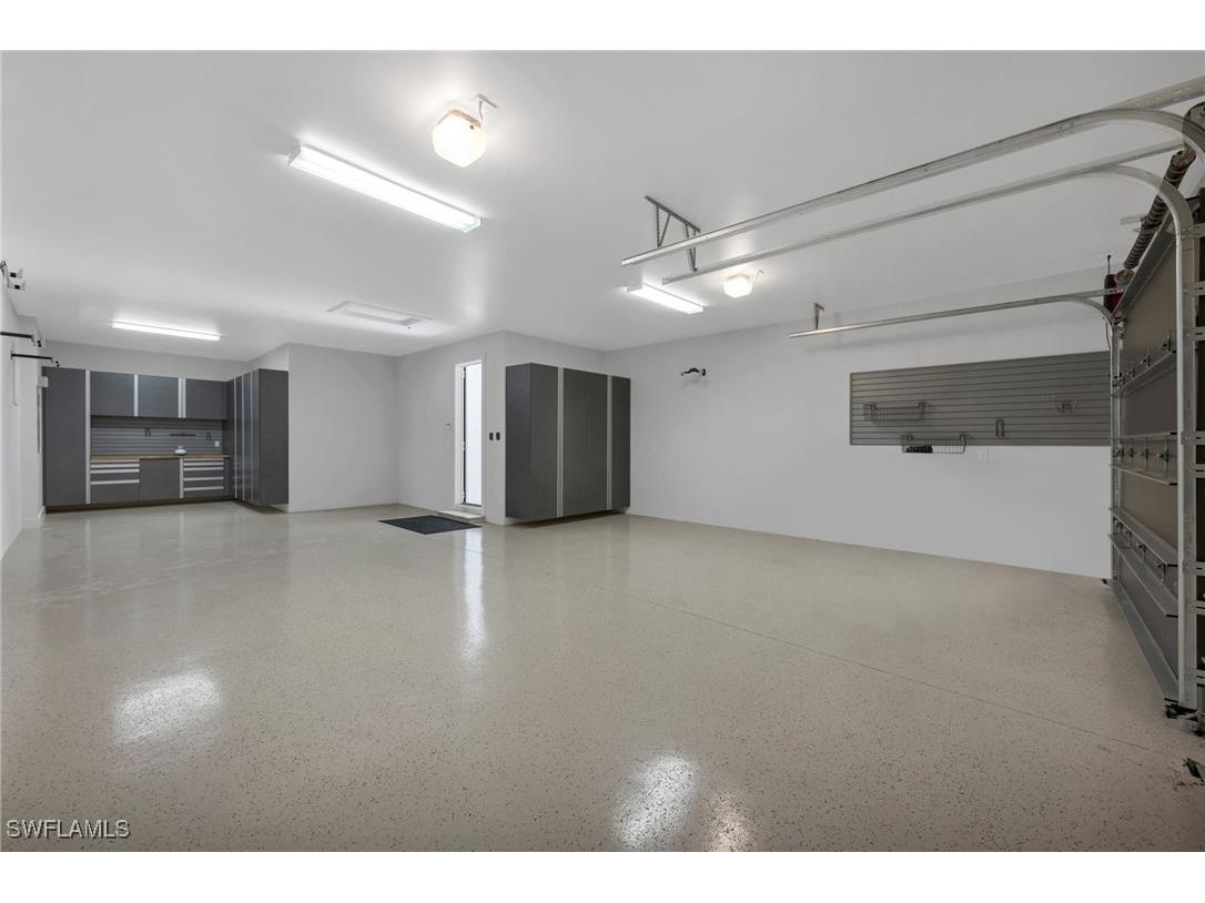 2025 Crayton Road Naples FL 34102 226003847 image33