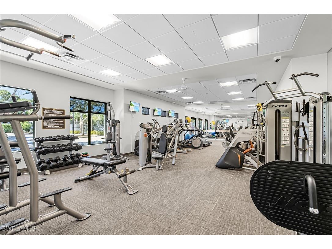 2025 Mission Drive Naples FL 34109 226004850 image43