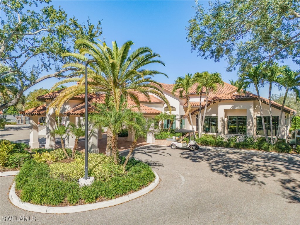 2025 Mission Drive Naples FL 34109 226004850 image48