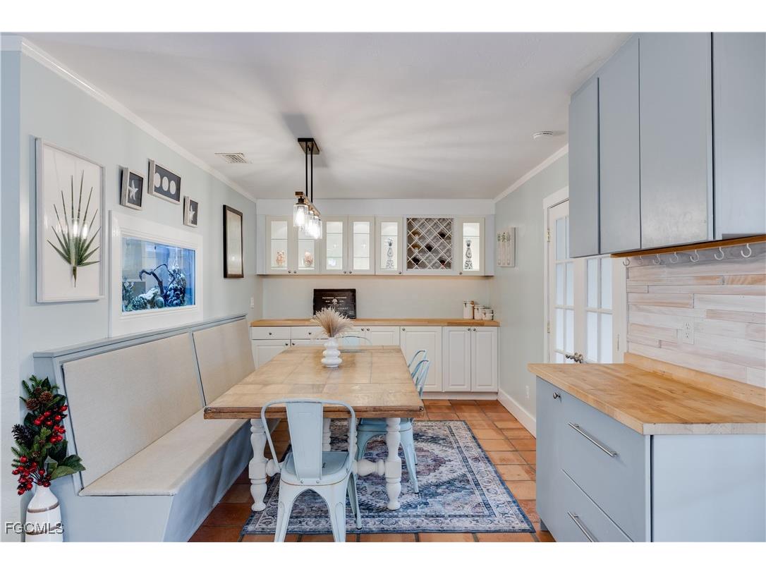 2025 NE 4th Terrace Cape Coral FL 33909 2025024810 image10