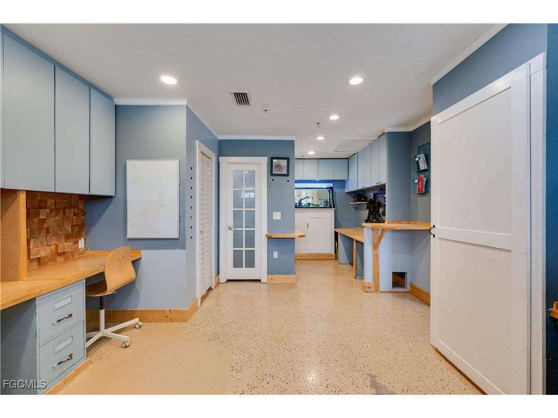 2025 NE 4th Terrace Cape Coral FL 33909 2025024810 image16