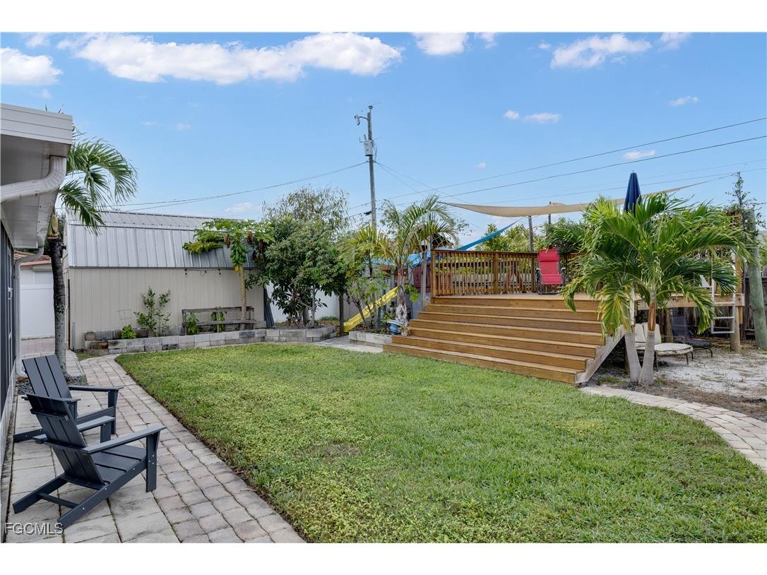 2025 NE 4th Terrace Cape Coral FL 33909 2025024810 image18