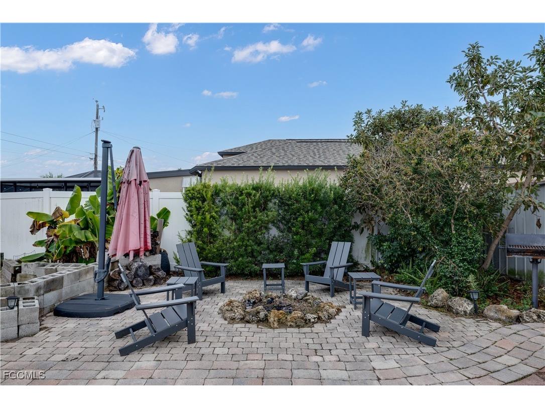 2025 NE 4th Terrace Cape Coral FL 33909 2025024810 image19