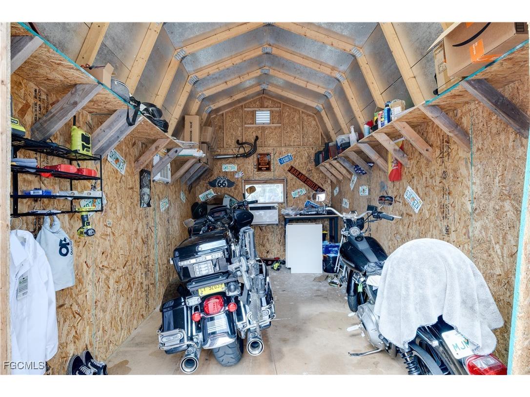 2025 NE 4th Terrace Cape Coral FL 33909 2025024810 image20