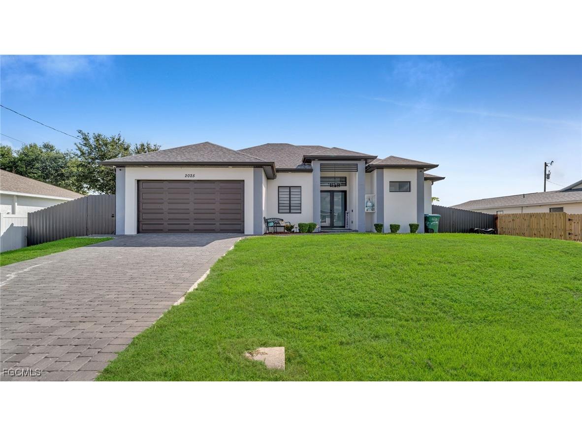 2025 NE 5th Avenue Cape Coral FL 33909 2025014242 image1