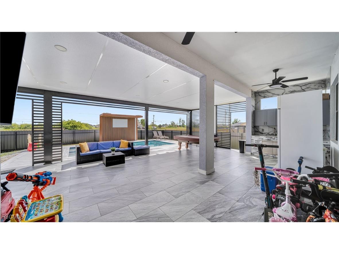 2025 NE 5th Avenue Cape Coral FL 33909 2025014242 image11