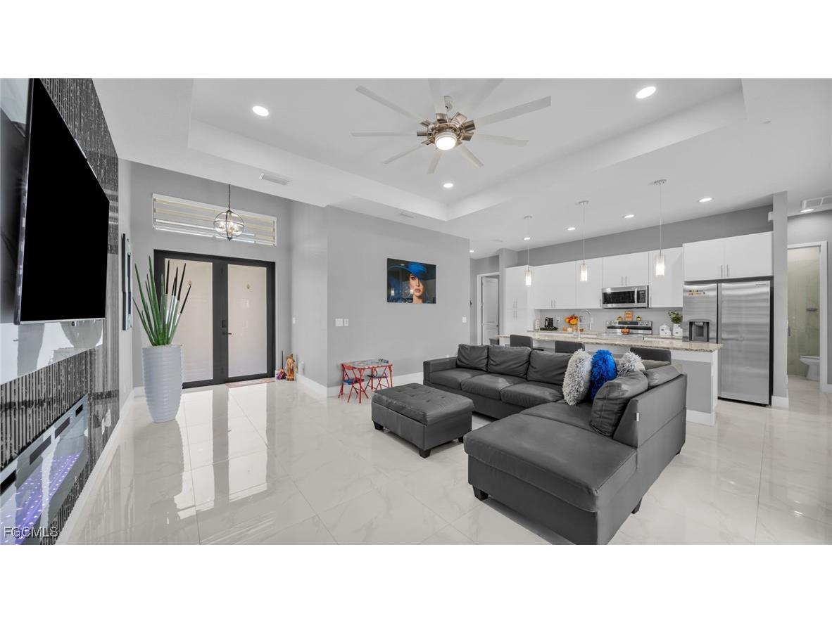 2025 NE 5th Avenue Cape Coral FL 33909 2025014242 image14