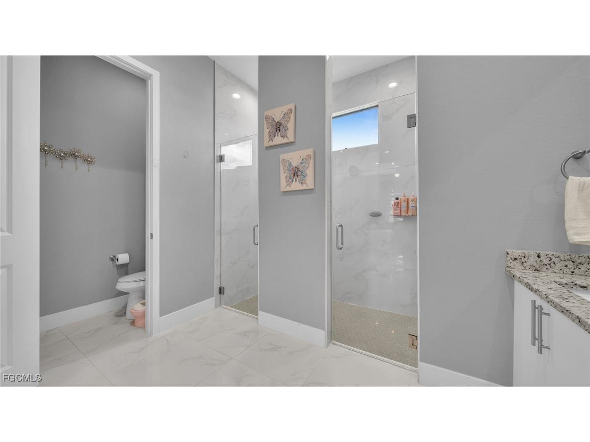 2025 NE 5th Avenue Cape Coral FL 33909 2025014242 image23