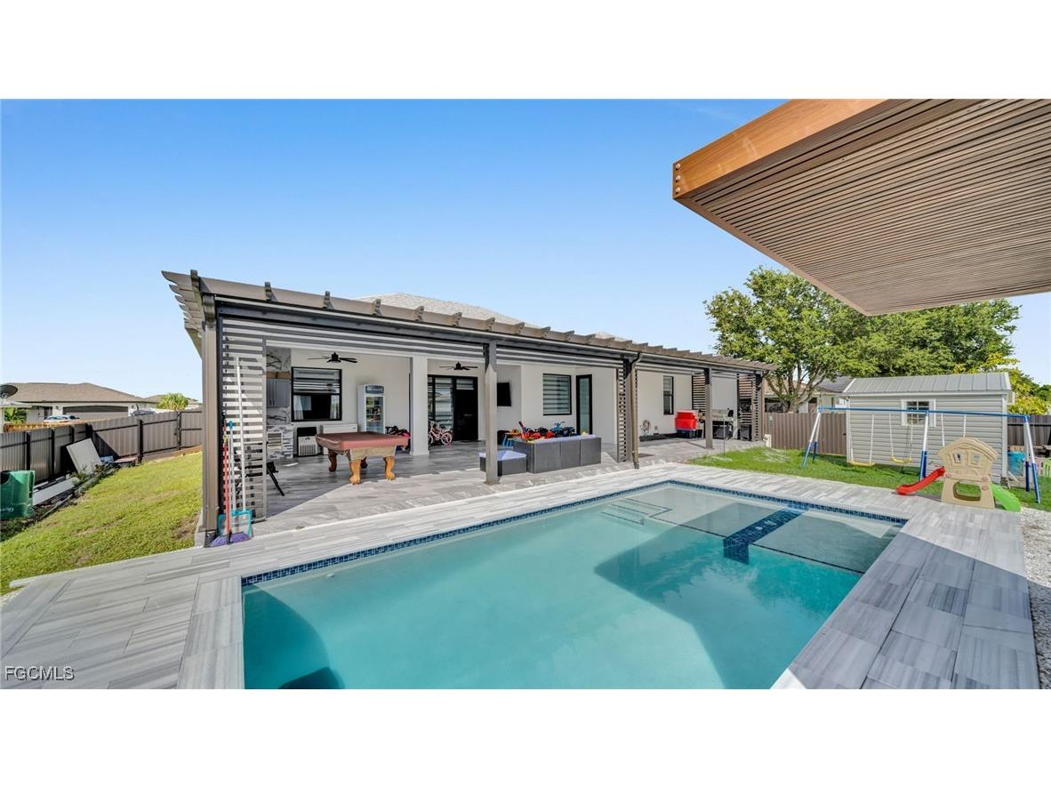 2025 NE 5th Avenue Cape Coral FL 33909 2025014242 image7