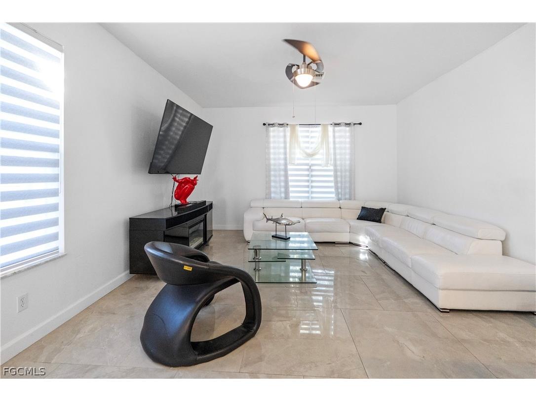 2025 NW 7th Terrace Cape Coral FL 33993 2026007872 image13