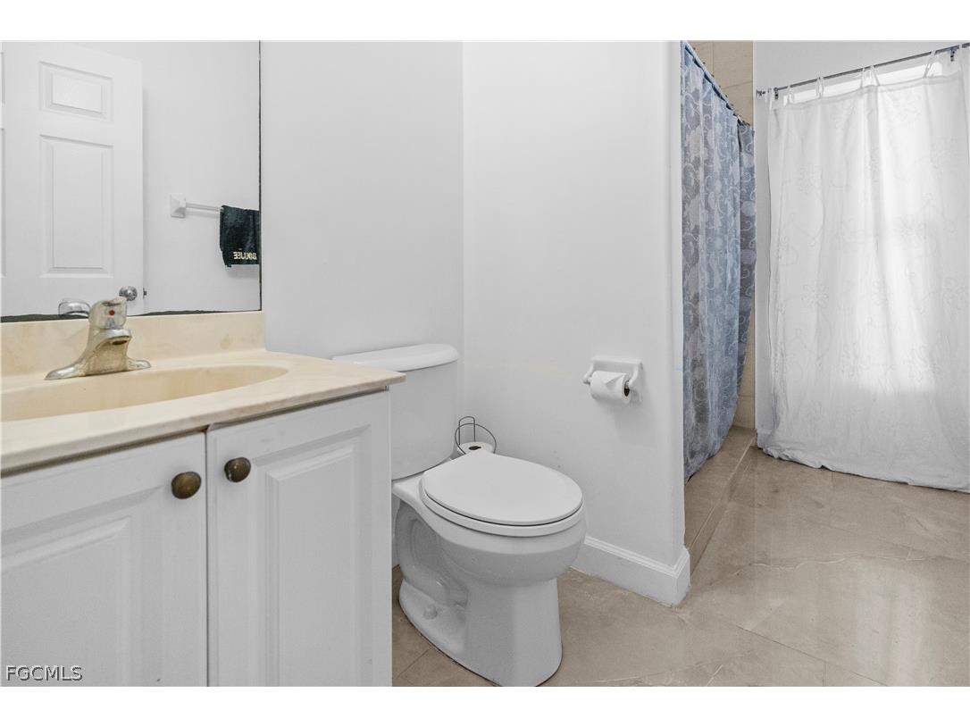 2025 NW 7th Terrace Cape Coral FL 33993 2026007872 image19