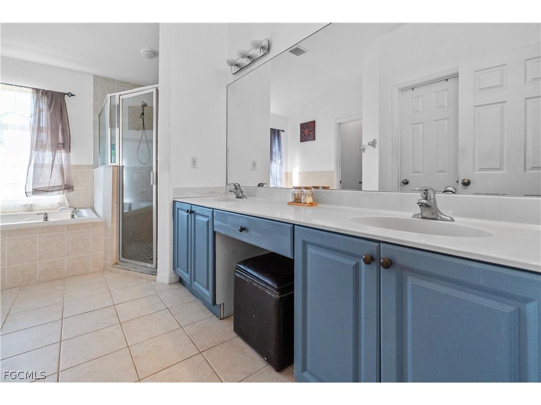 2025 NW 7th Terrace Cape Coral FL 33993 2026007872 image24