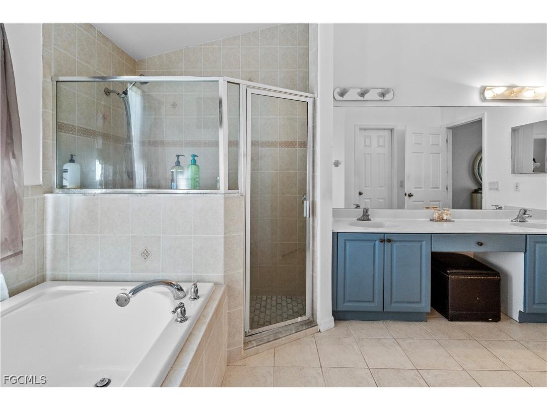 2025 NW 7th Terrace Cape Coral FL 33993 2026007872 image26