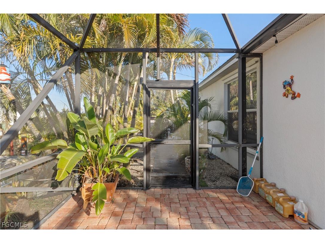 2025 NW 7th Terrace Cape Coral FL 33993 2026007872 image34