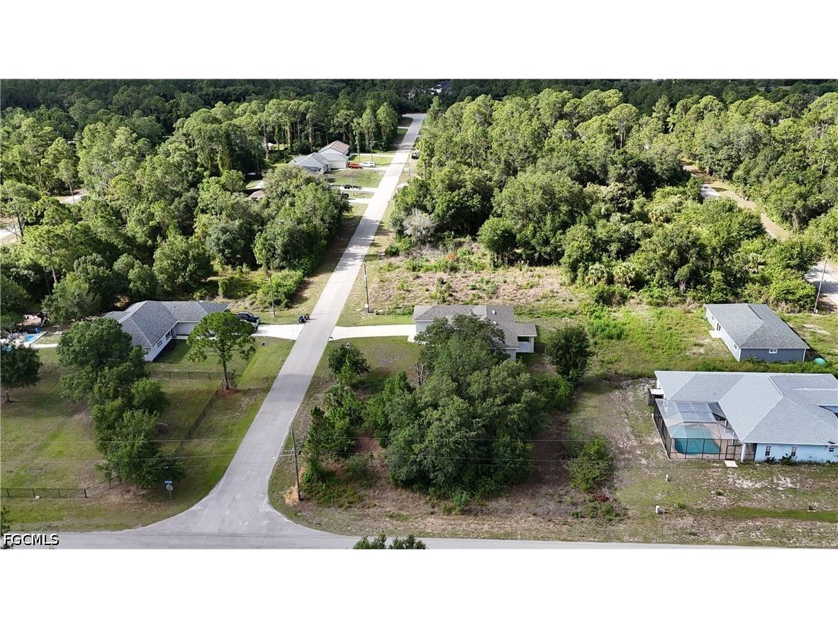 2025 Robert Avenue Alva FL 33920 2026022751 image2