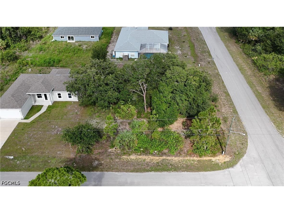 2025 Robert Avenue Alva FL 33920 2026022751 image3