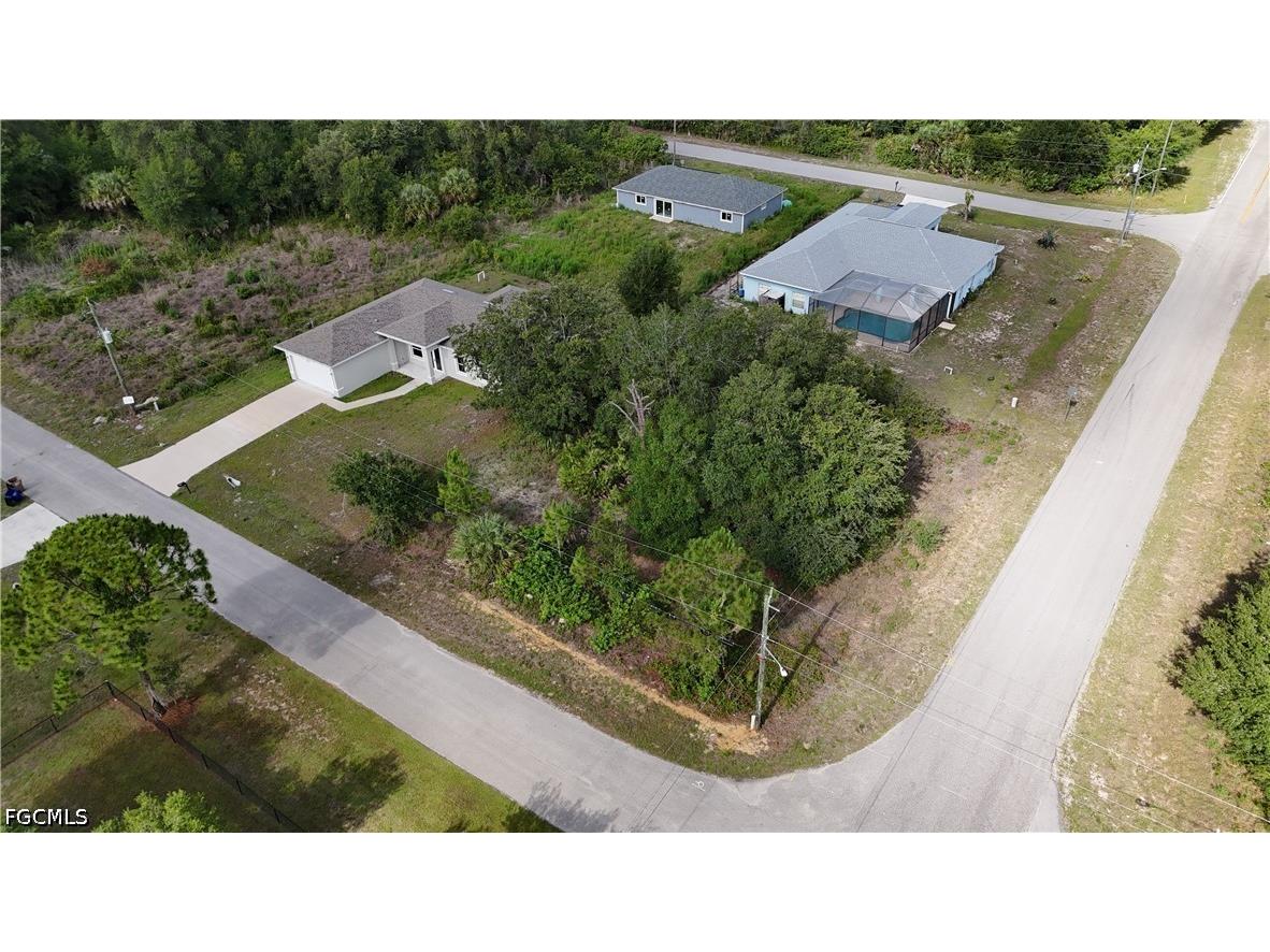 2025 Robert Avenue Alva FL 33920 2026022751 image9