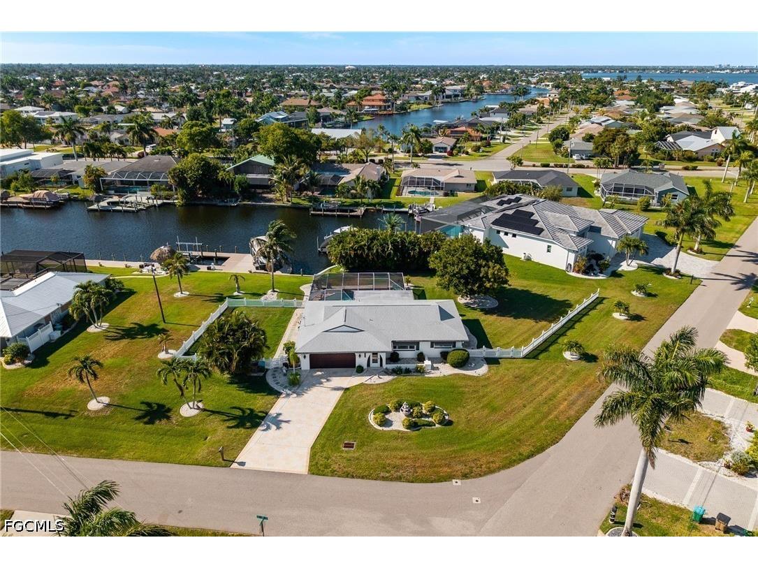 2025 SE 39th Street Cape Coral FL 33904 2026021512 image1