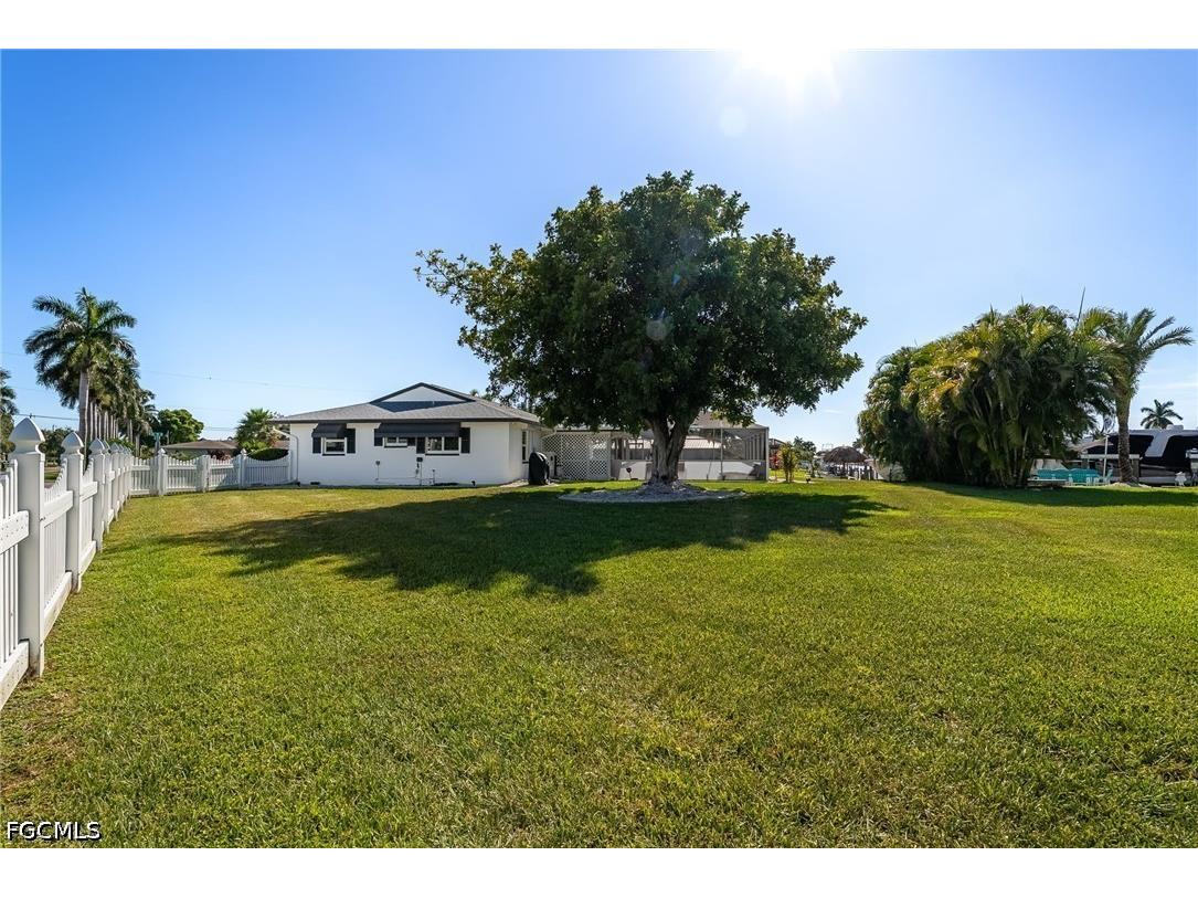 2025 SE 39th Street Cape Coral FL 33904 2026021512 image31