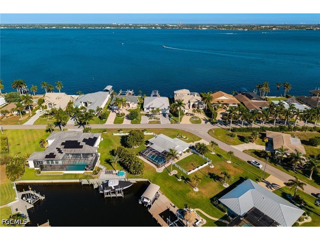 2025 SE 39th Street Cape Coral FL 33904 2026021512 image44