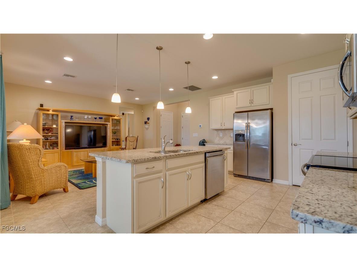 2025 SW 19th Place Cape Coral FL 33991 2025018296 image9