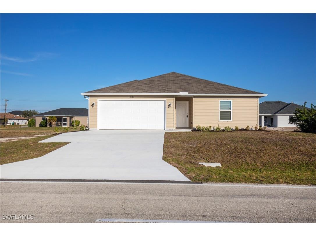 2025 Santa Barbara Boulevard N Cape Coral FL 33993 224101286 image1