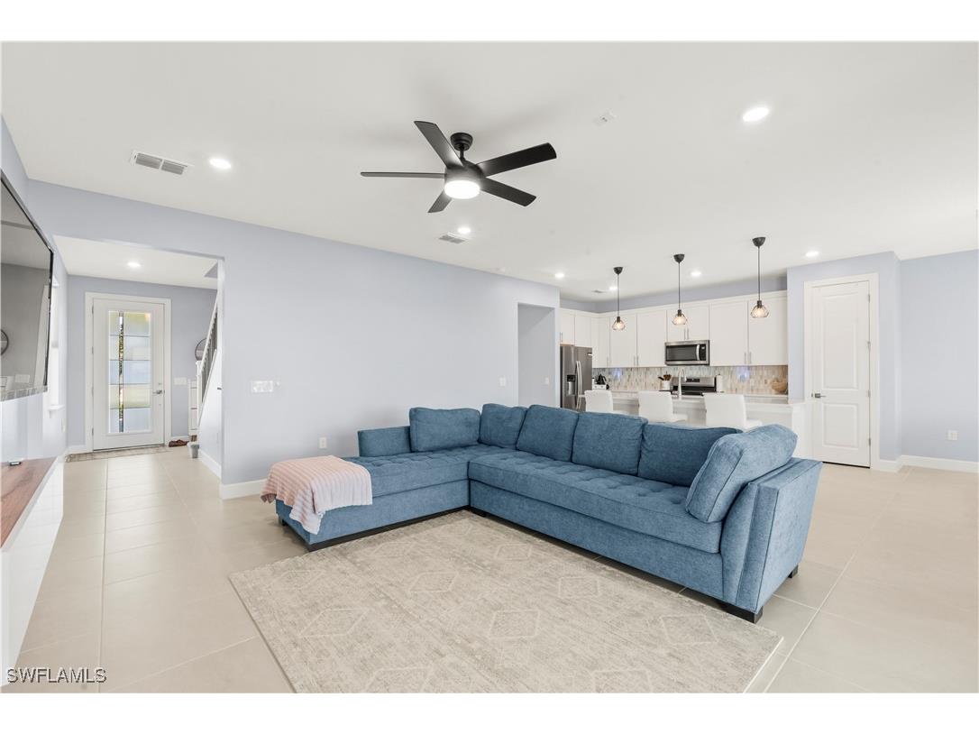 20250 Napa Loop Estero FL 33928 225081803 image4