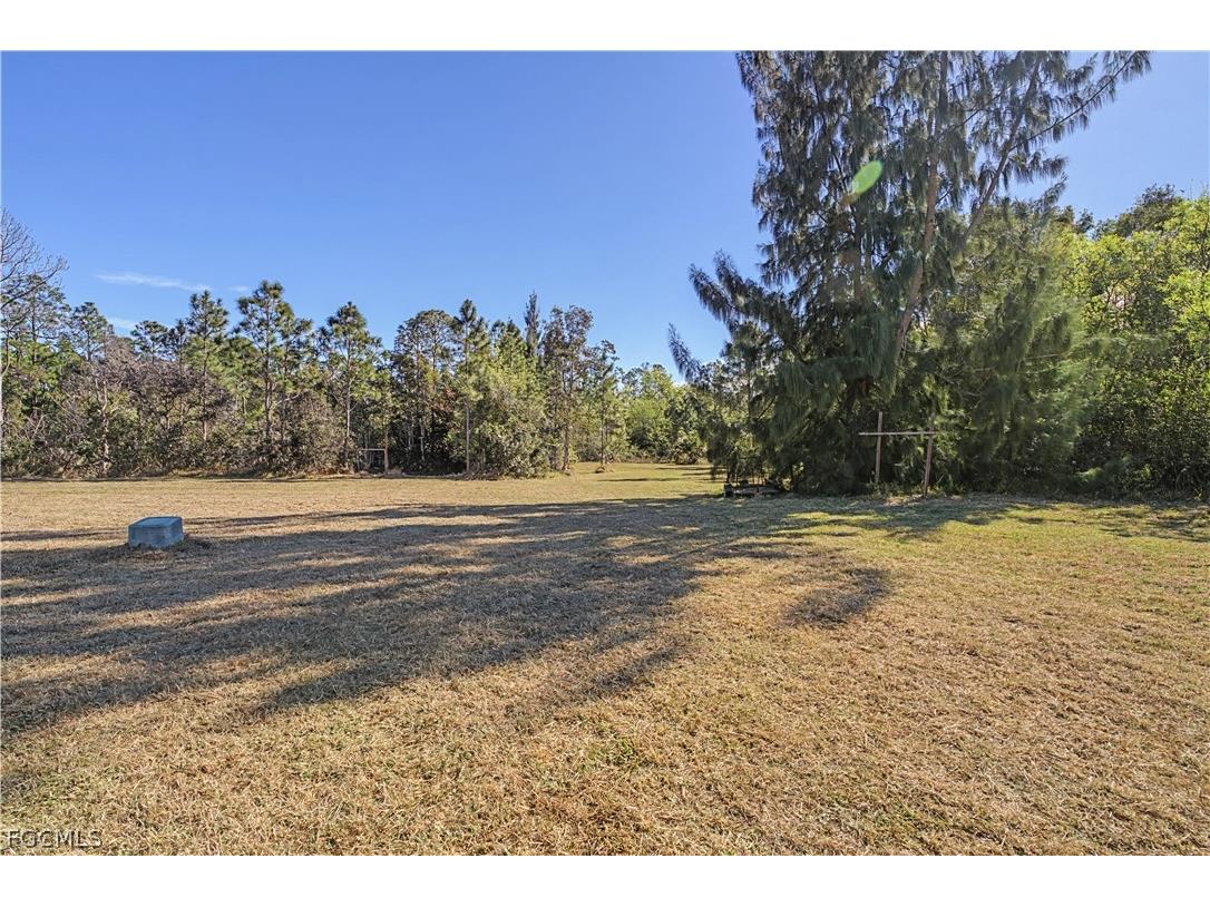 20250 Welborn Road North Fort Myers FL 33917 2026006619 image32