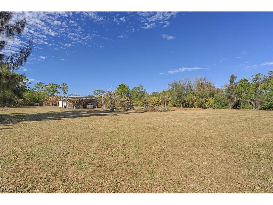 20250 Welborn Road North Fort Myers FL 33917 2026006619 image37